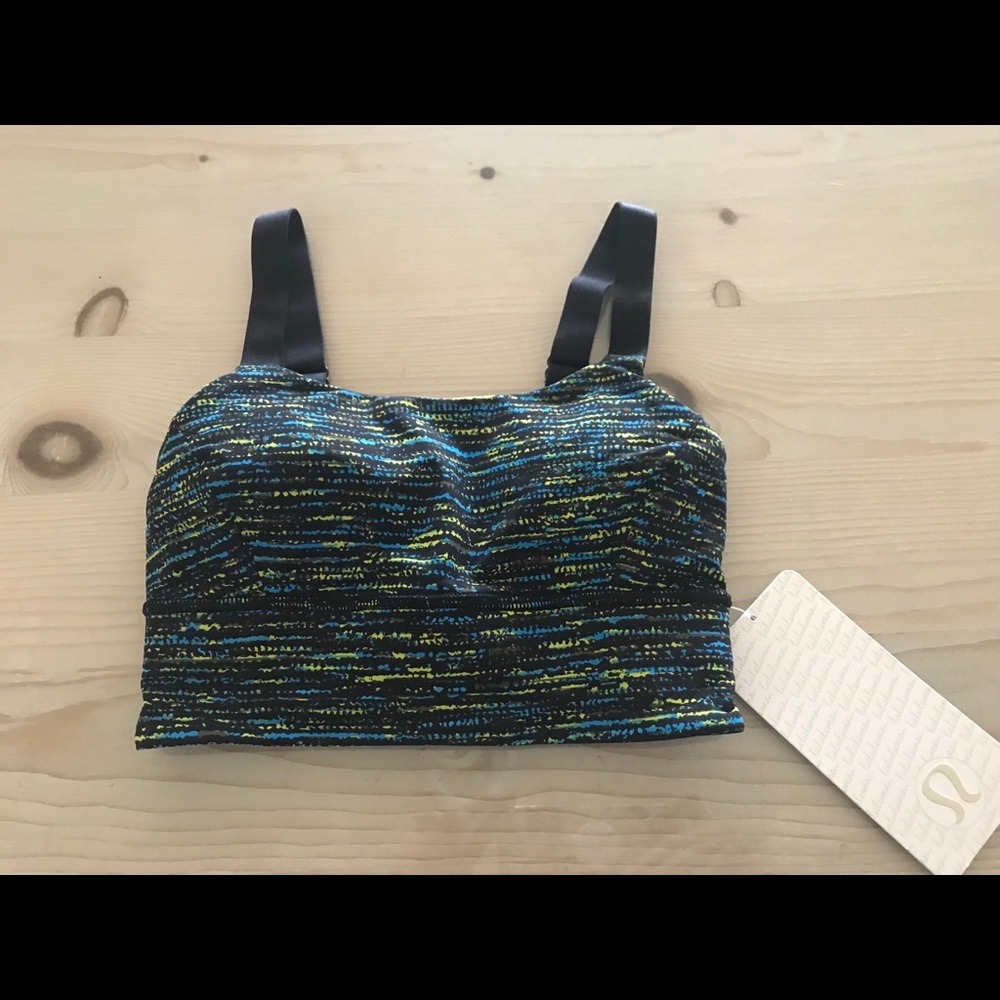 Lululemon “both ways bra” sports bra